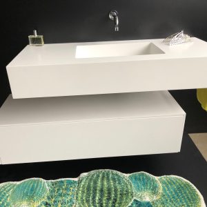 0.MOBILE CORIAN SQUADRATO